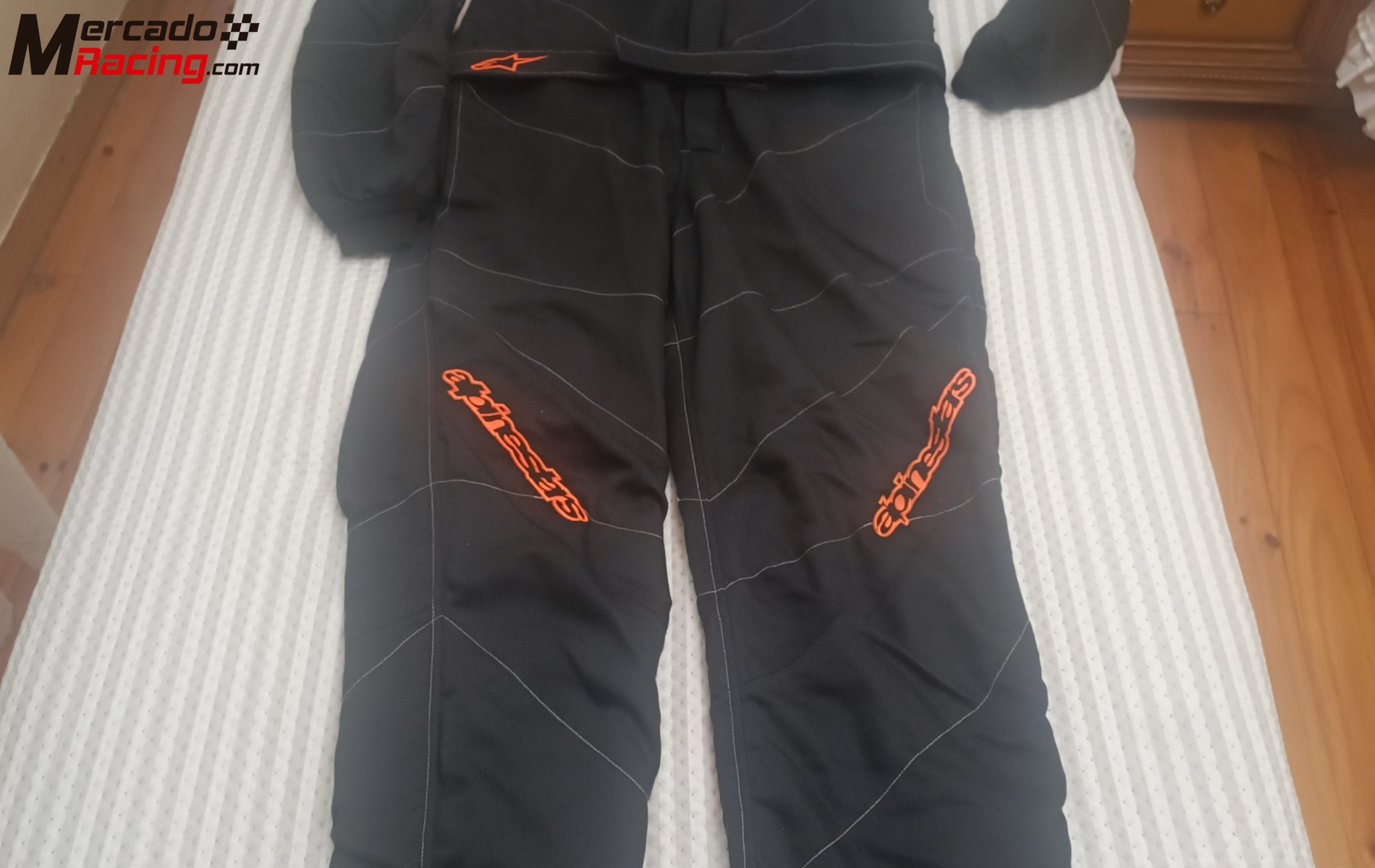Se vende mono alpinestar talla 58 para 1.85