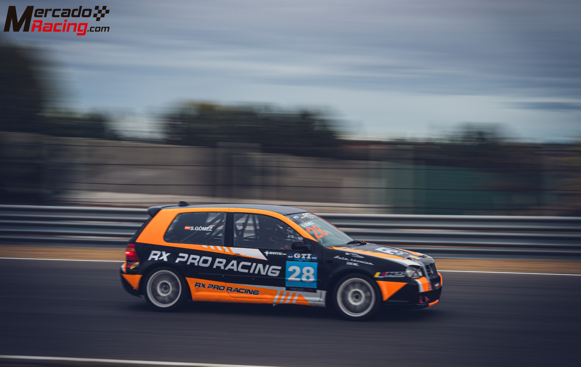 Volkswagen golf gti trophy