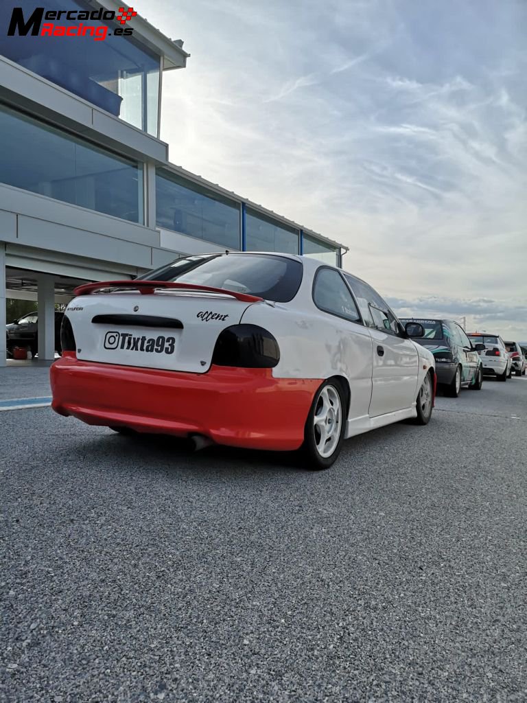 Hyundai accent 2.0 con documentacion de rally