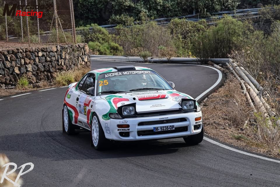 Celica st185