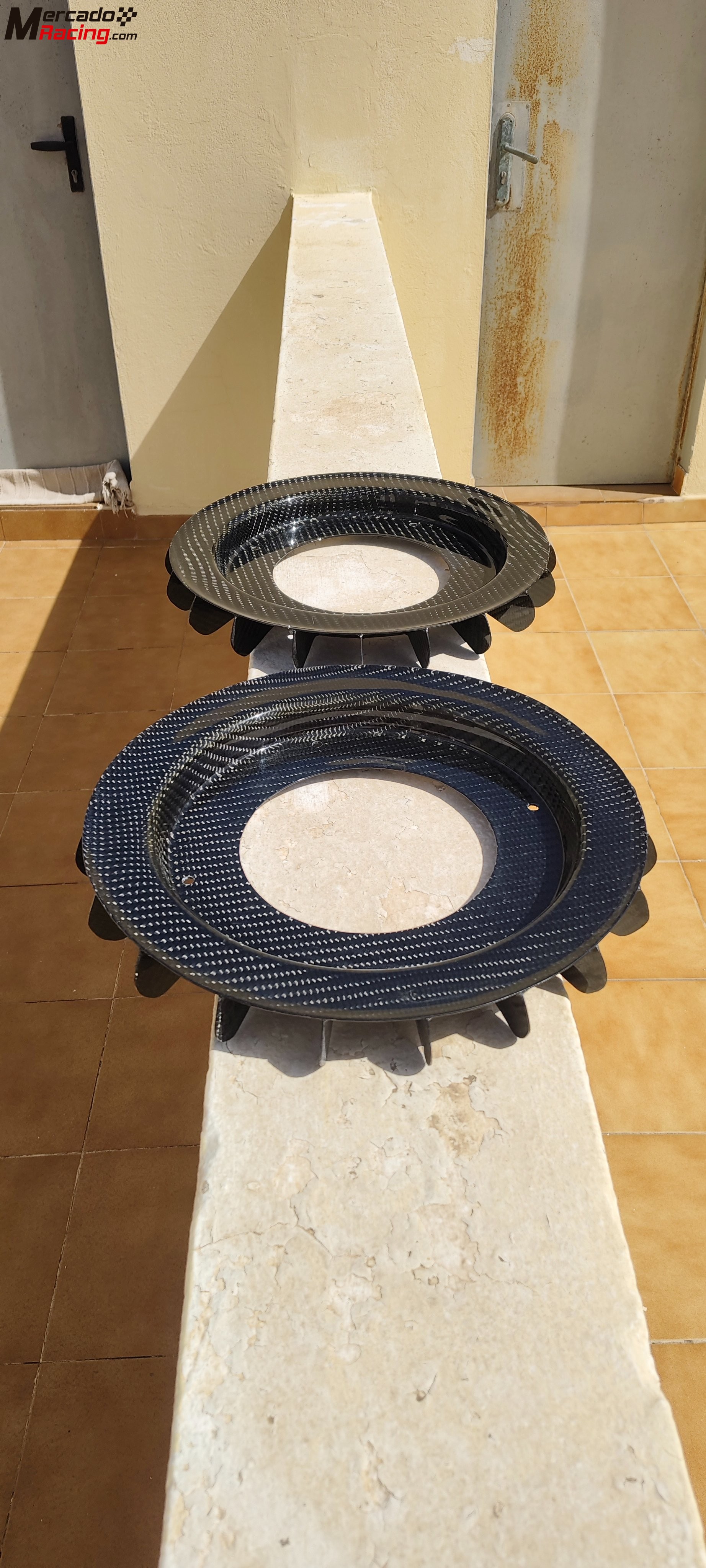 Ventolines fibra de carbono para llanta 16