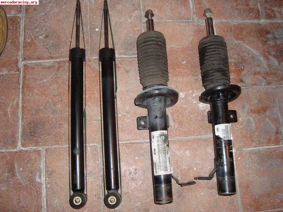 Suspensión de serie de fiesta st