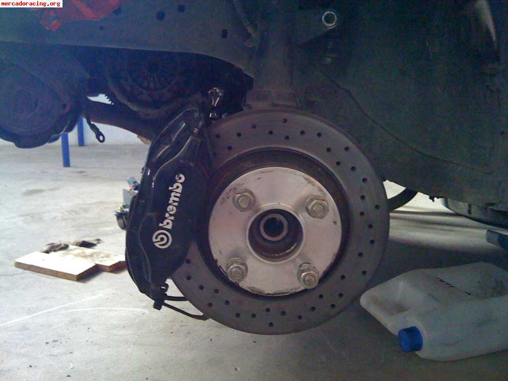 Se venden pinzas de freno brembo de 4 pistones