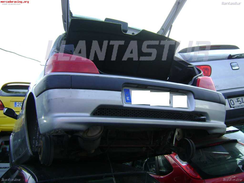 Paragolpe trasero y aletines 106 sport los cuatro