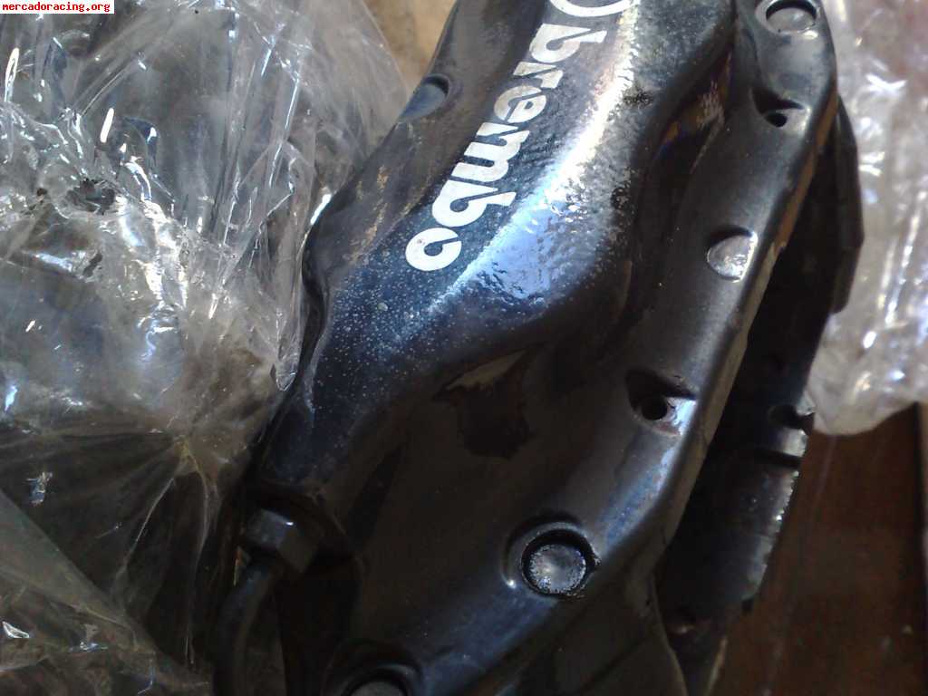 Vendo dos pinzas brembo delanteras del peugeot 406 coupé