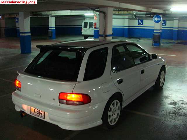 Vendo aleron de  subaru impreza sw en carbono