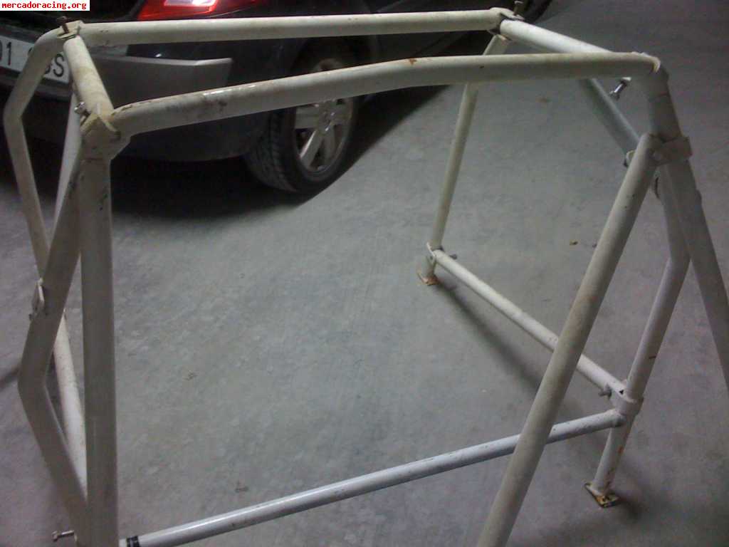 Se vende arco de seguridad vimesa desmontable para renault 1