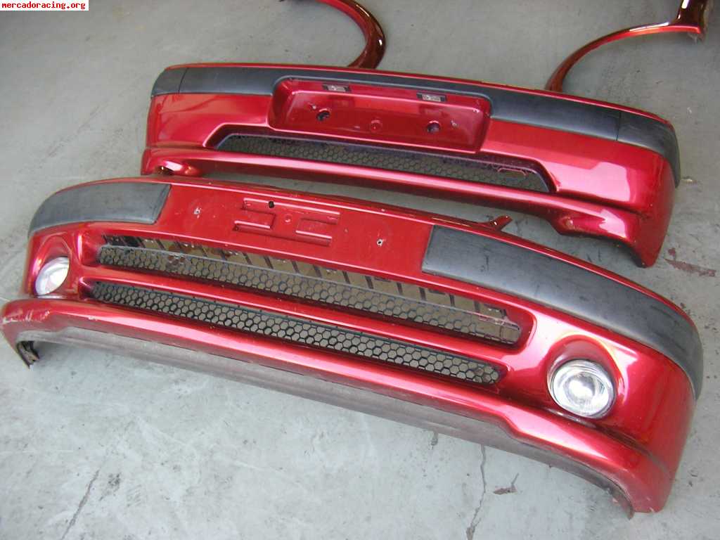 Vendo kit completo de carroceria para peugeot 106 sport