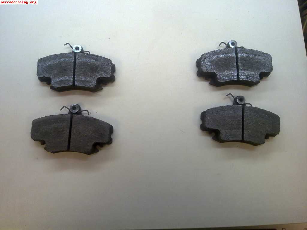 Kit de discos y pastillas para 205 gti 1.9