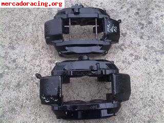 Pinzas brembo de 4 pistones. 