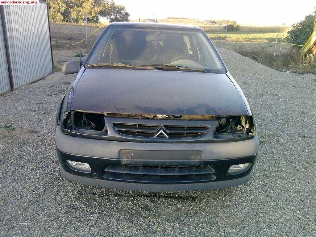 Vendo carroceria saxo 16 del 99 documentada..800 euros