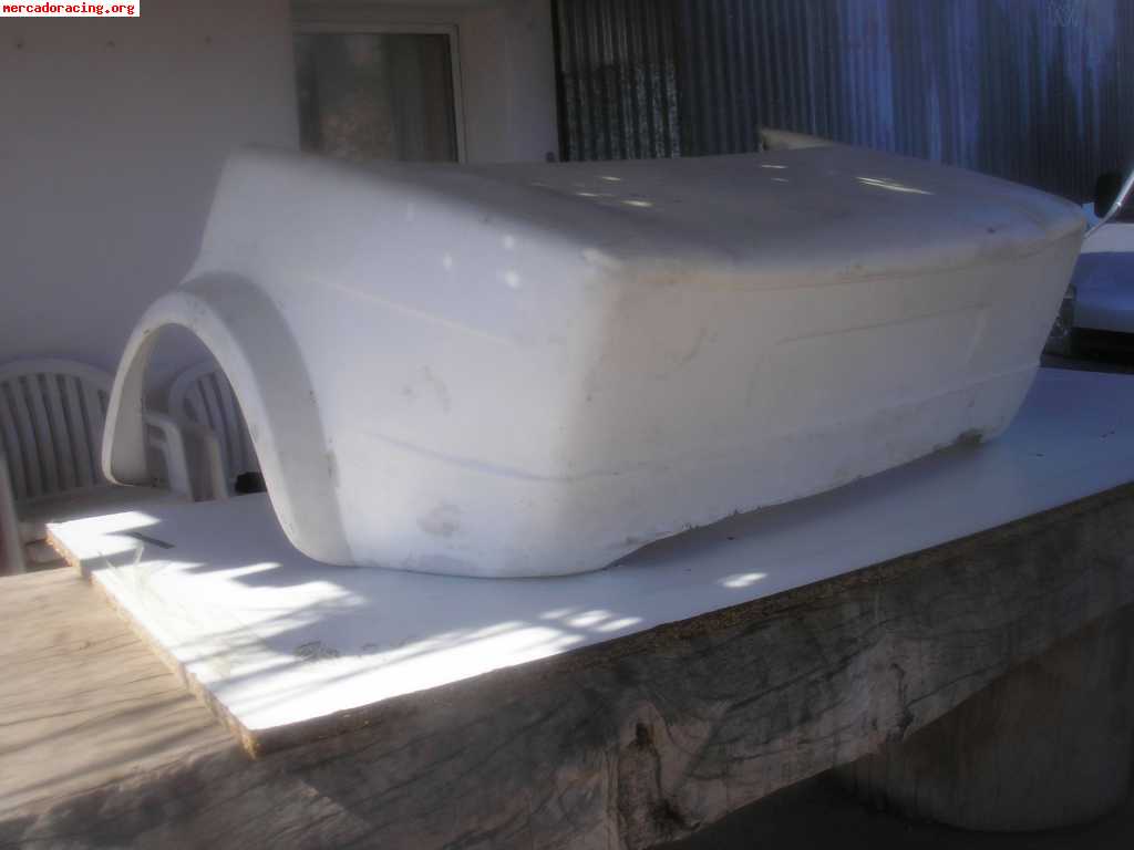 Piezas de fibra para simca