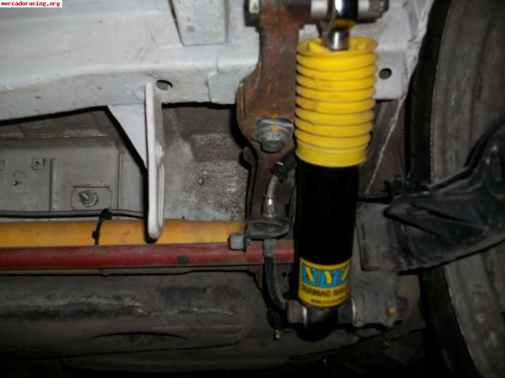 Suspensiones traseras xyz saxo 106 ax 