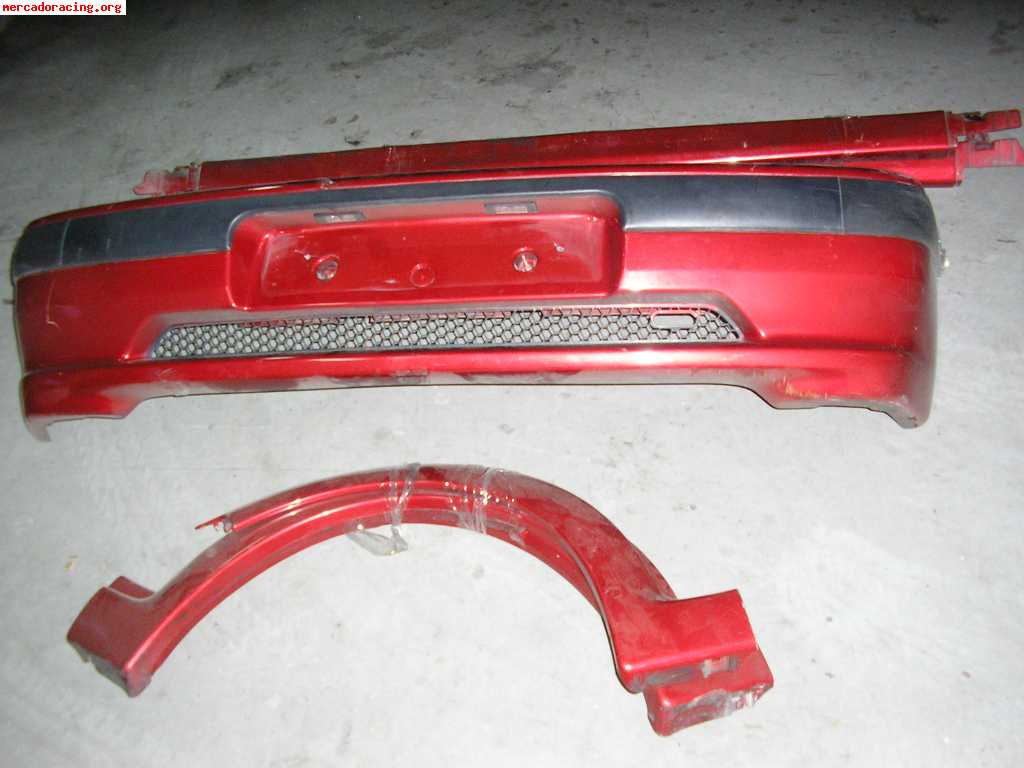 Aletines,estriberas y paragolpes trasero de peugeot 106 spor