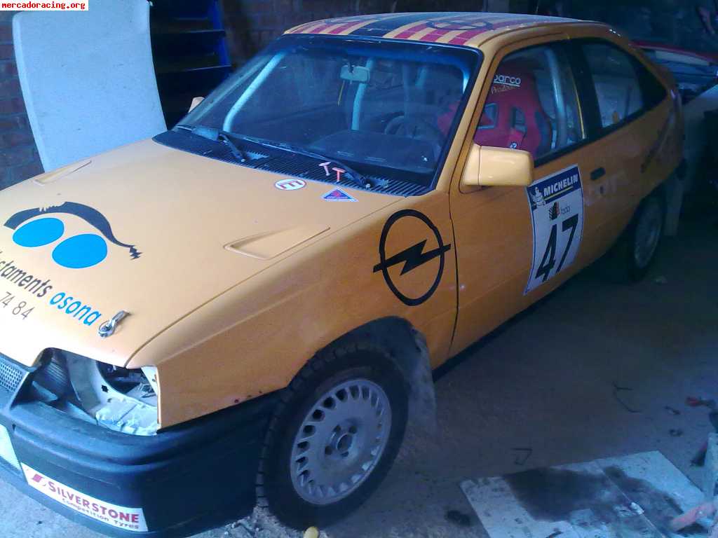 Carroceria con barras kadett 16v