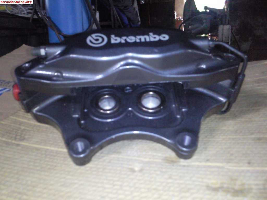 Pinzas de freno brembo de 4 pistones nuevas