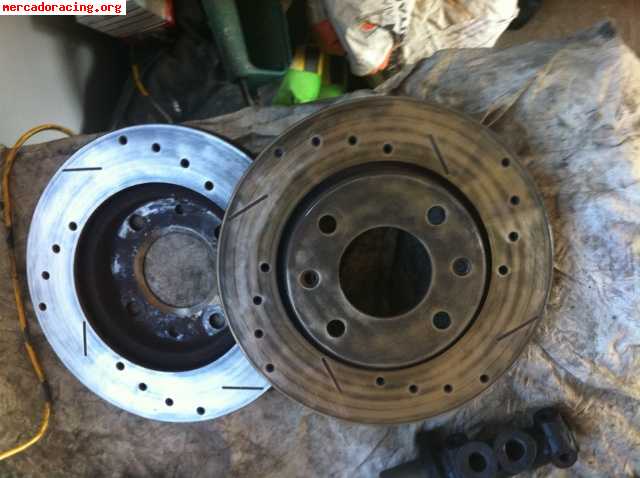 Discos y pastillas omp 247mm peugeot 205 gti 1.9