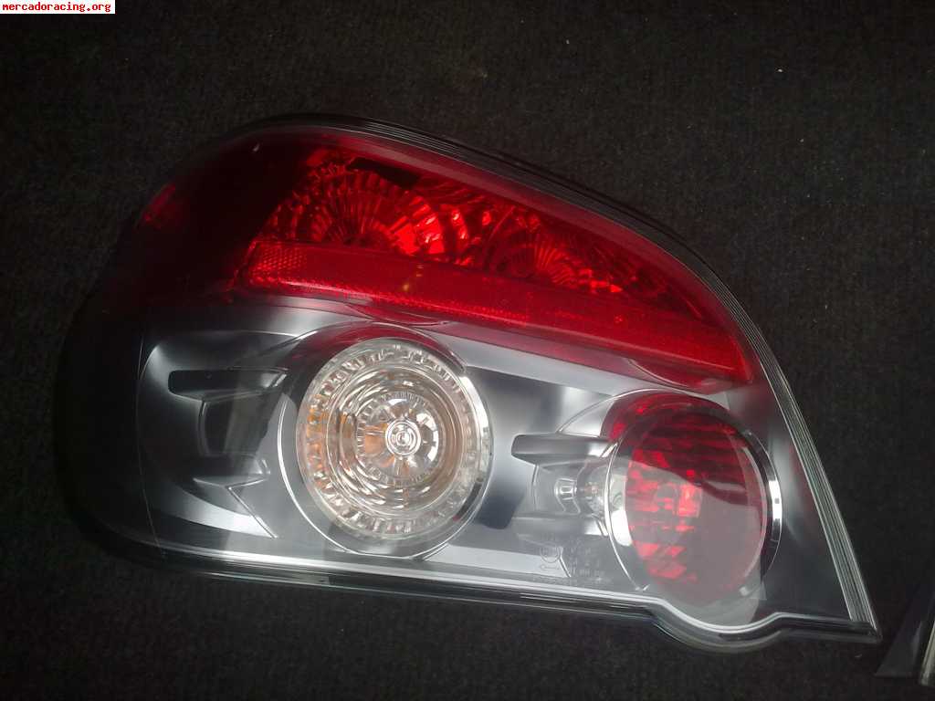 Pilotos traseros subaru impreza 06-07