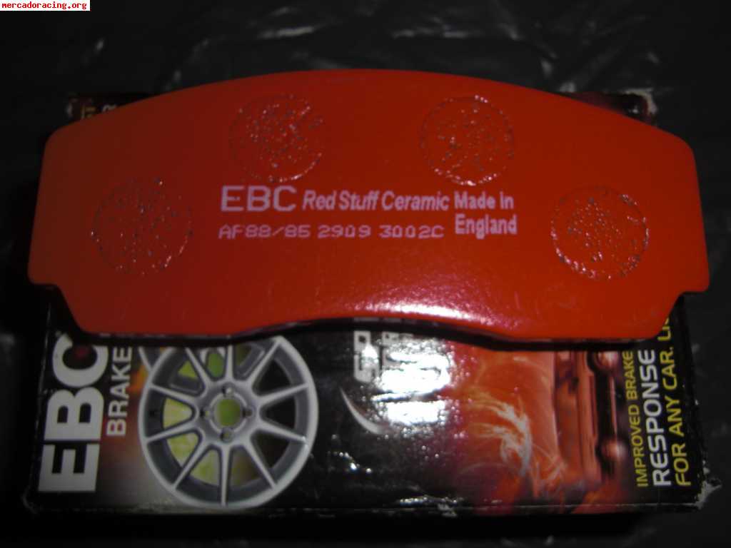 Vendo juego de pastillas ebc red stuff ceramic part. dp3002c