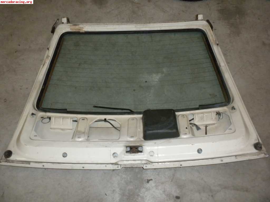 Portón trasero r5 gt turbo