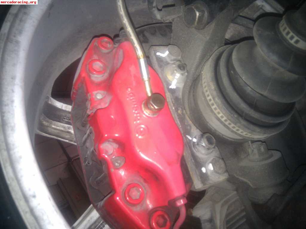 Pinzas 4 pistones brembo y pastillas carbone lorraine 400€