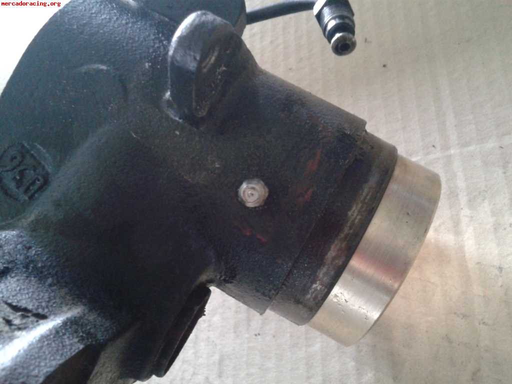 Eje trasero saxo,106
