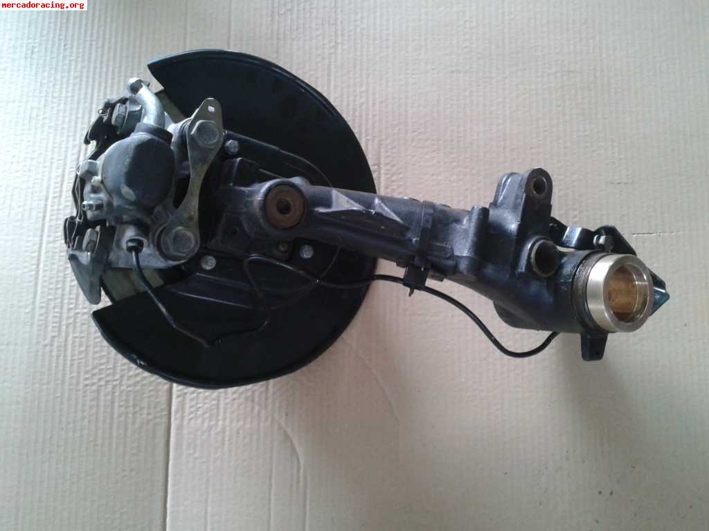 Eje trasero saxo,106