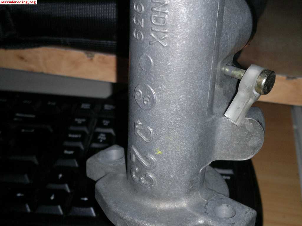 Bomba de freno bendix de 23 ,8 para saxo 106 ax 50 euros