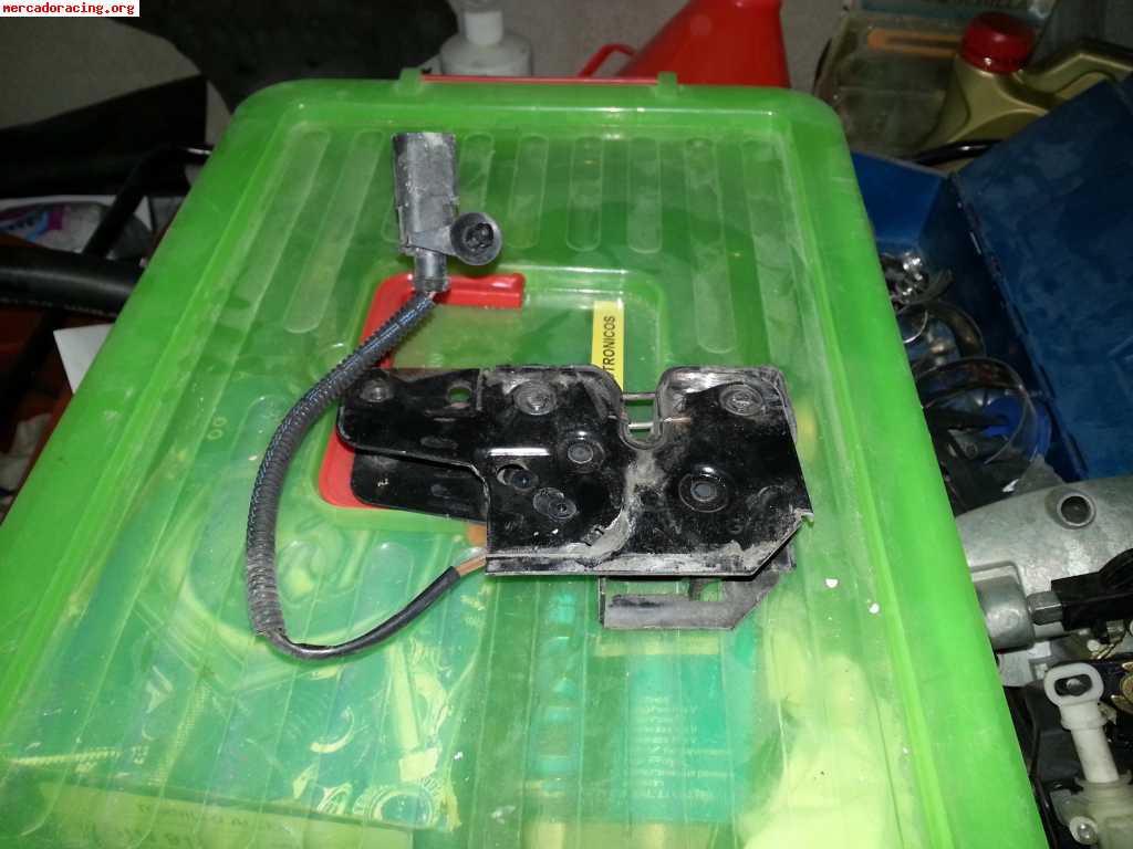 Vendo cierre capot delantero seat ibiza 6l