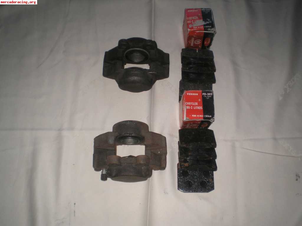 Vendo juego de pinzas de freno de doble piston de chrysler 1