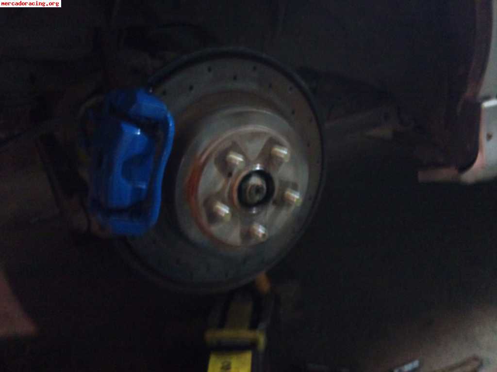 Frenos y llantas 16  originales subaru