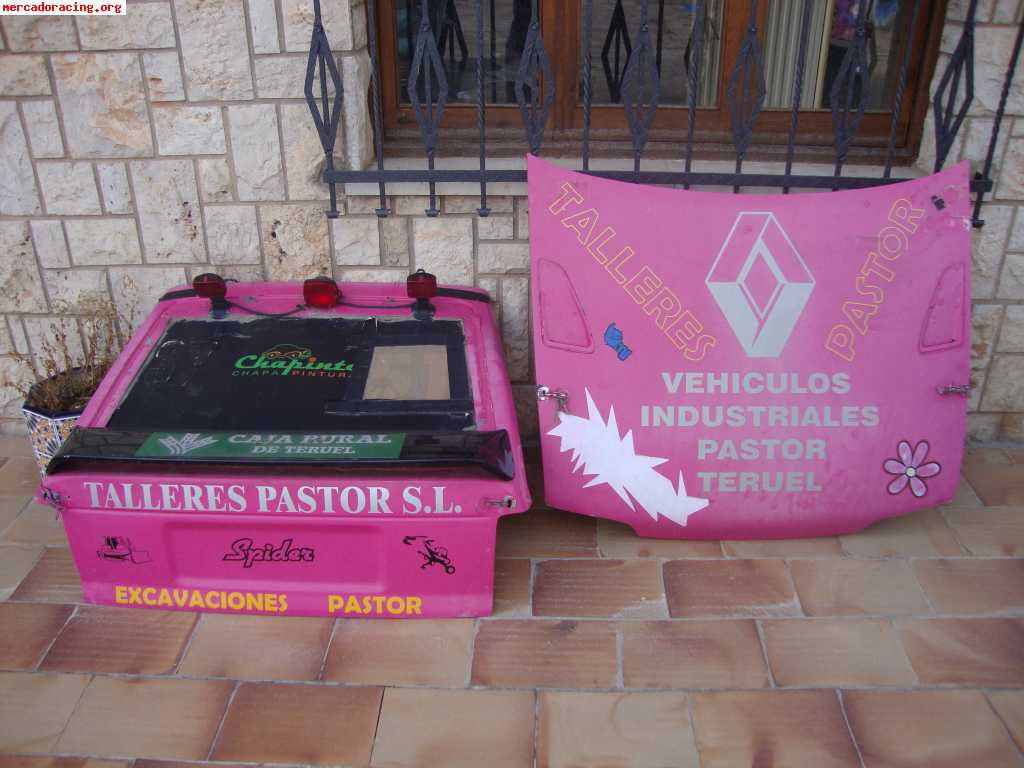 Capó delantero y puerta trasera de fibra de opel kadett gsi 