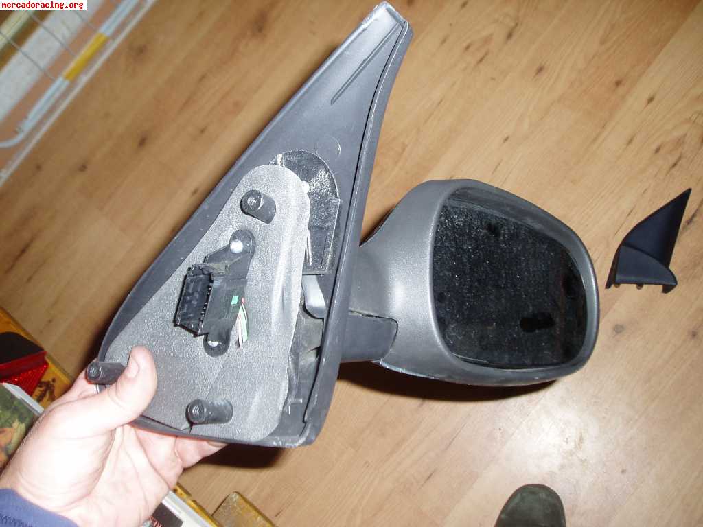 Retrovisores megane coupe año 2000