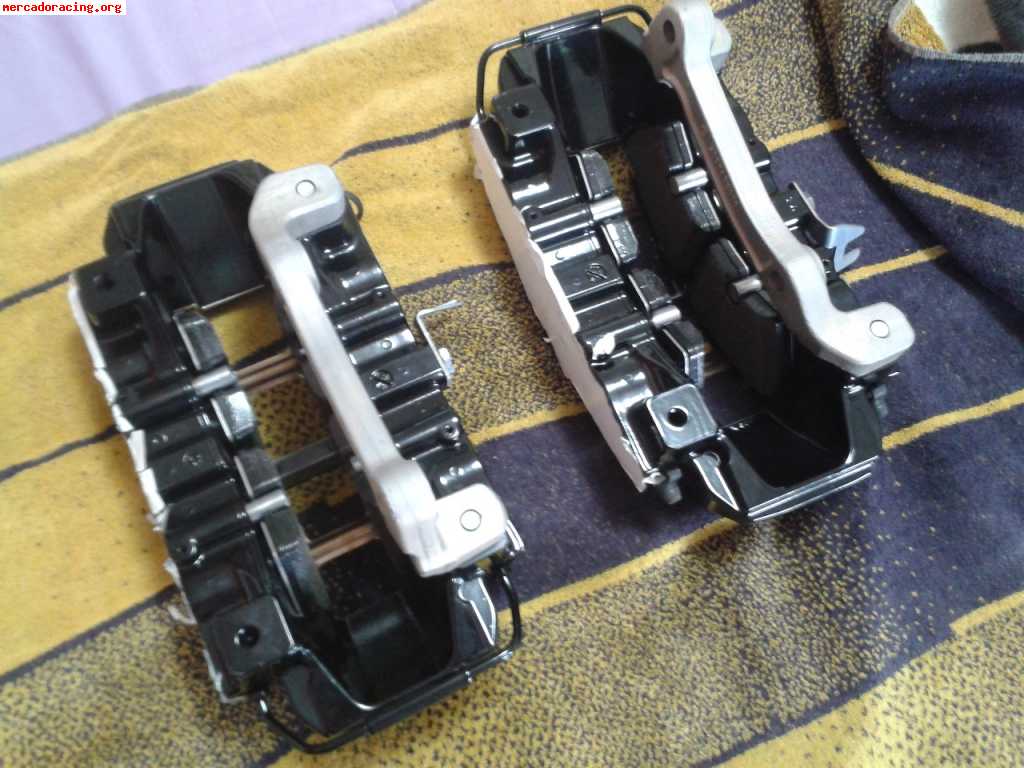 Vendo pinzas brembo modelo rs de 8pistones nuevas a estrenar