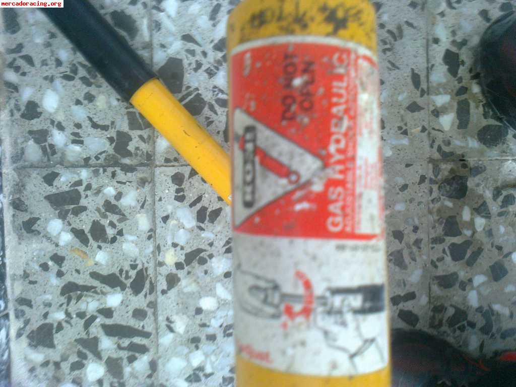 Supensiones konisport regulables y tubo rc racing