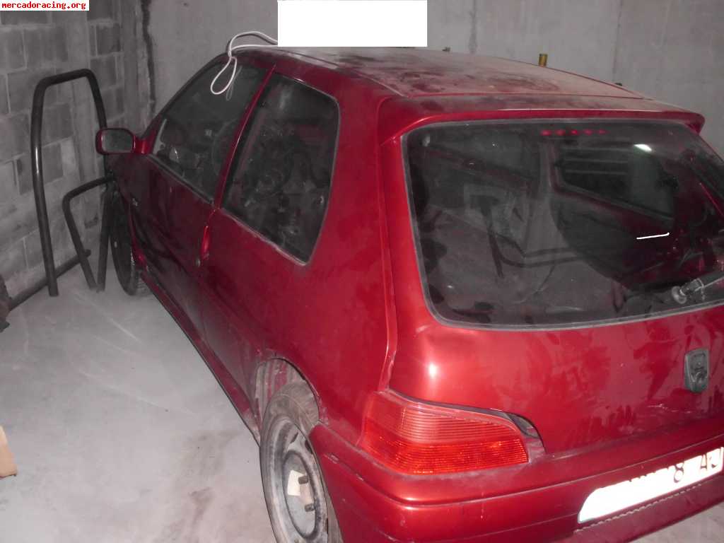 Se vende carroceria de 106 sport ,puente treasero, trapecios