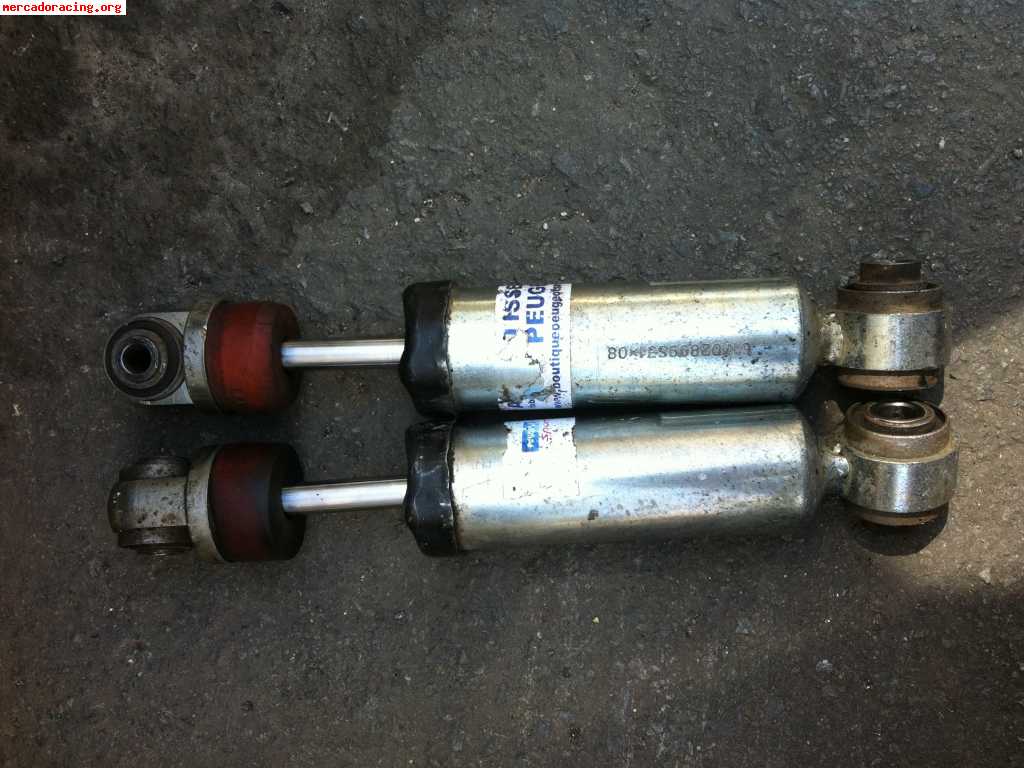 Vendo amortiguadores traseros pts gr a e muy buen estado