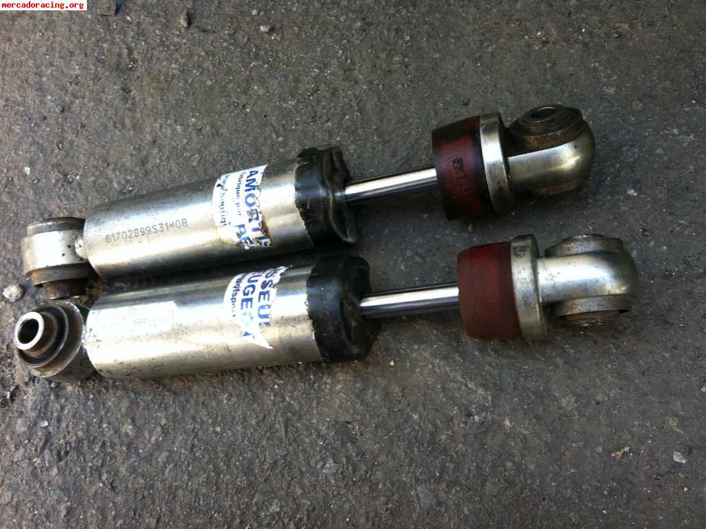 Vendo amortiguadores traseros pts gr a e muy buen estado