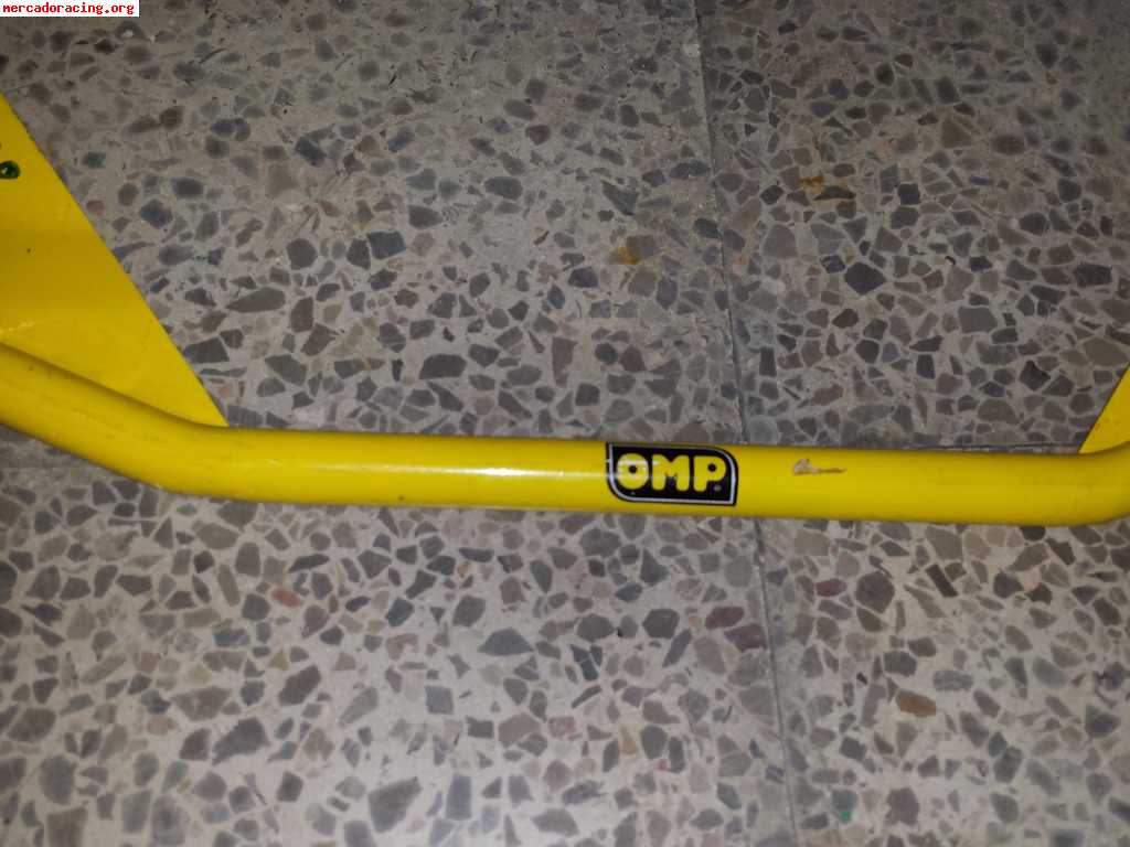 Vendo barra de trapecios. vw golg mk1.  nueva nunca se puso.