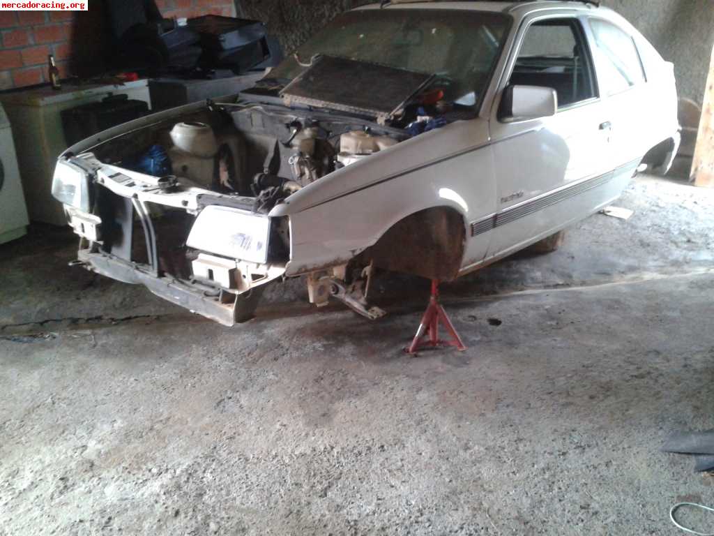 Carrocería opel kadett gsi