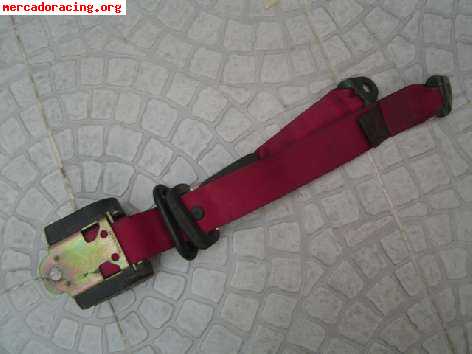 Cinturon trasero rojo p 106 rallye