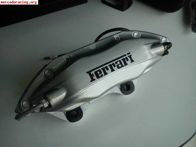 Pinzas brembo ferrari 4 pistones (grandes)