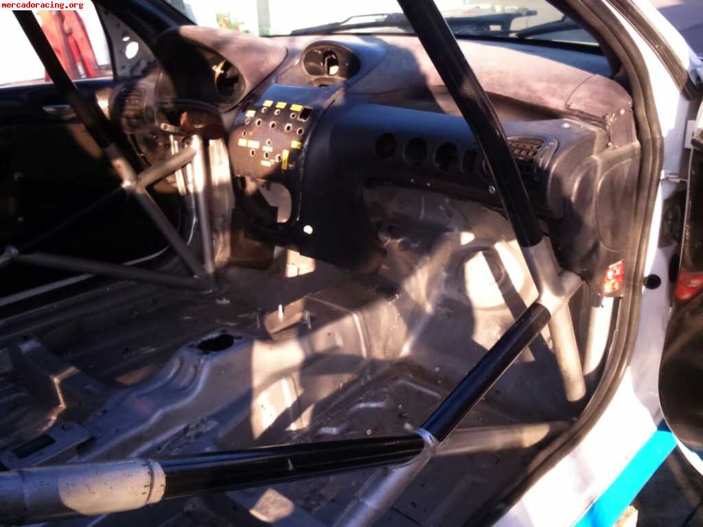 Carrocería peugeot 206