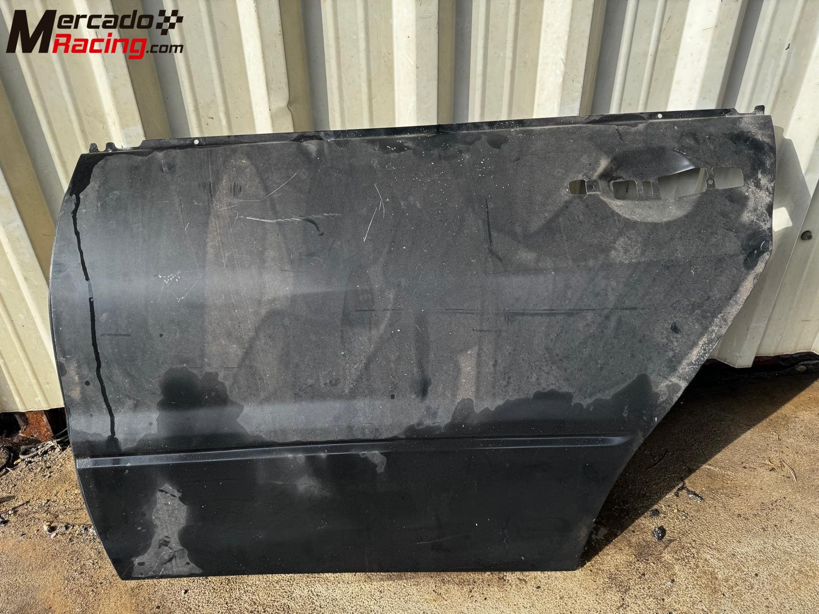 Panel puerta trasera izquierda mitsubishi lancer evo 7 (vii), 8 (viii), 9 (ix)