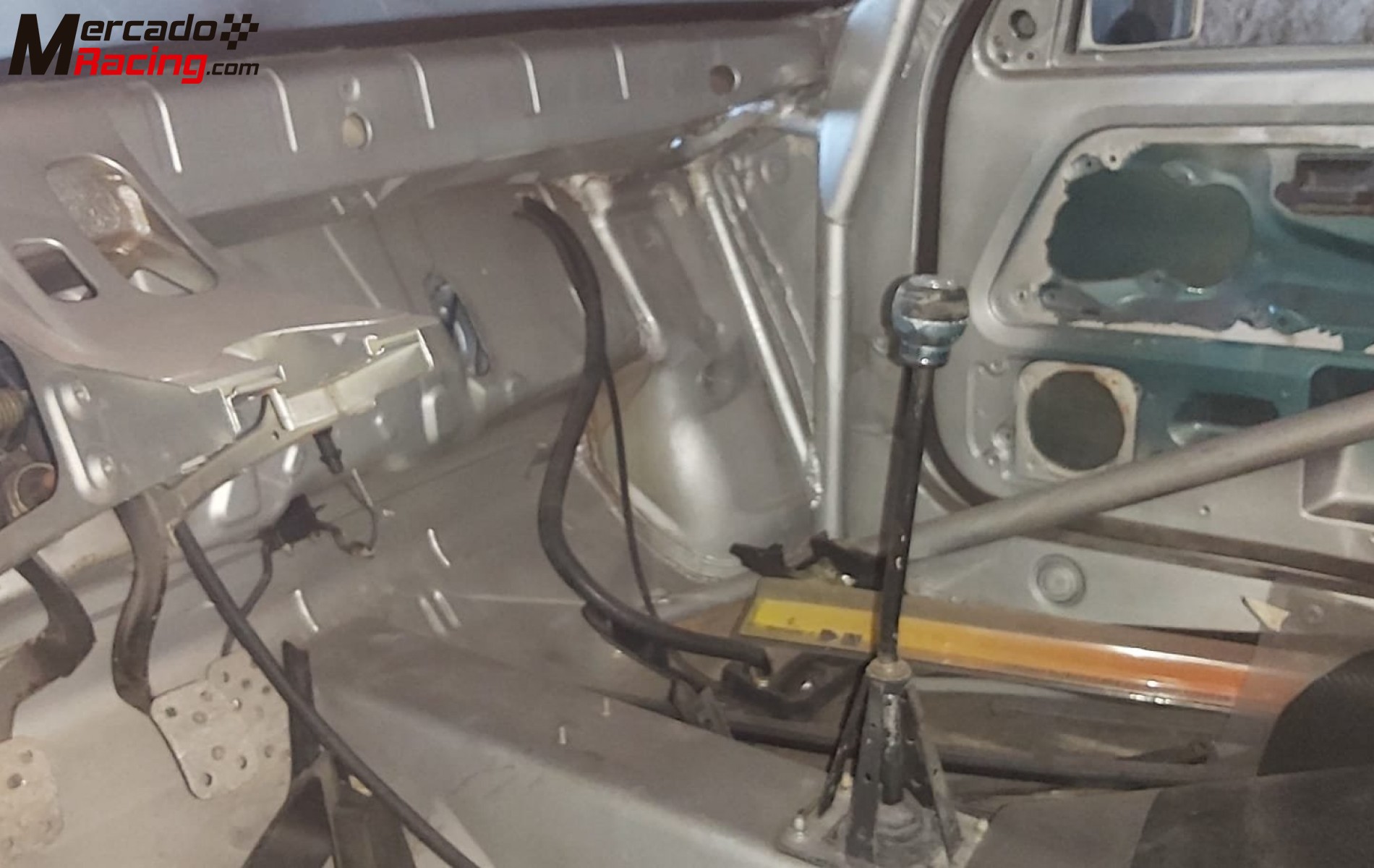 Carrocería con barras peugeot 106 fase 1