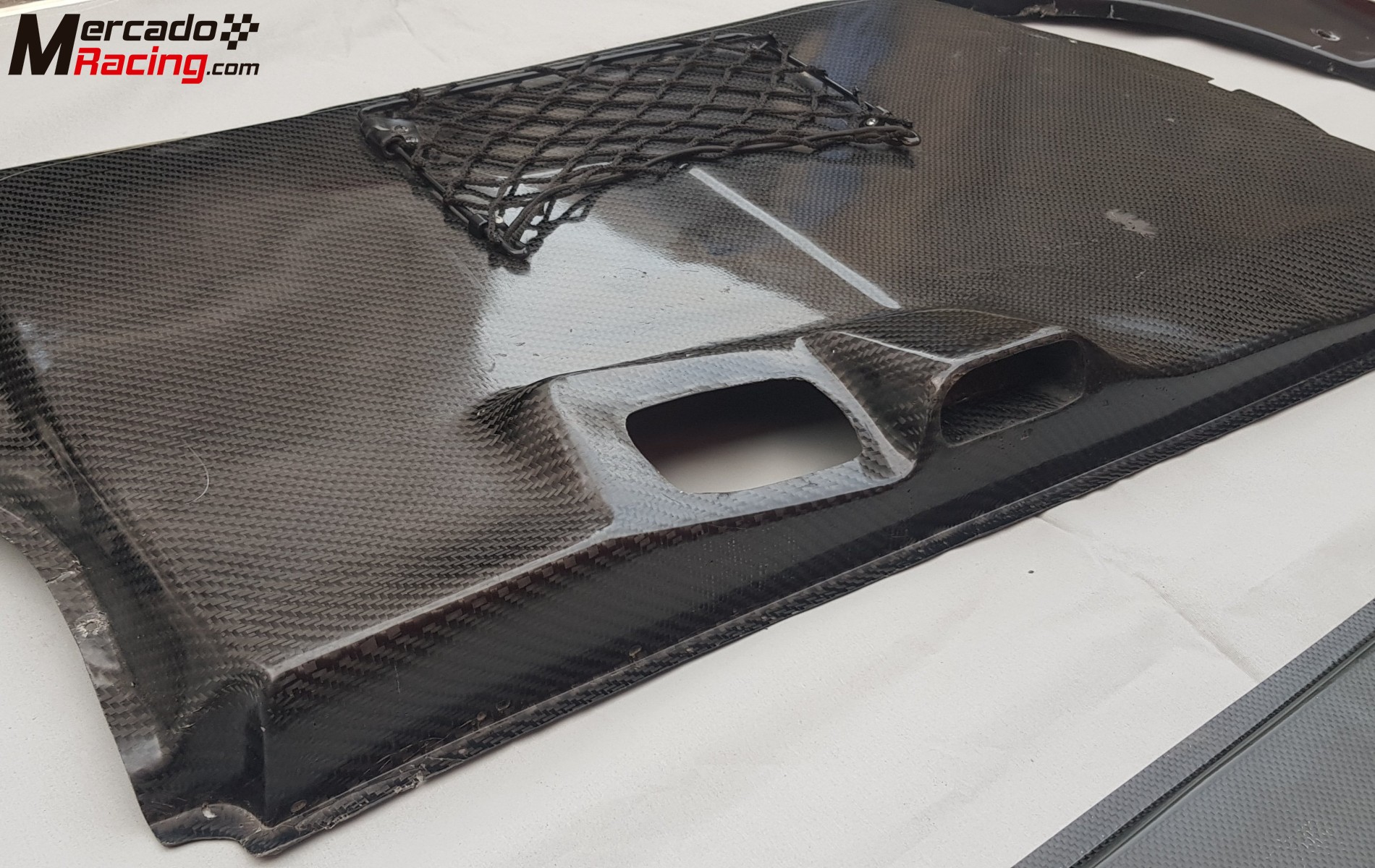 Paneles carbono mitsubishi evo 9