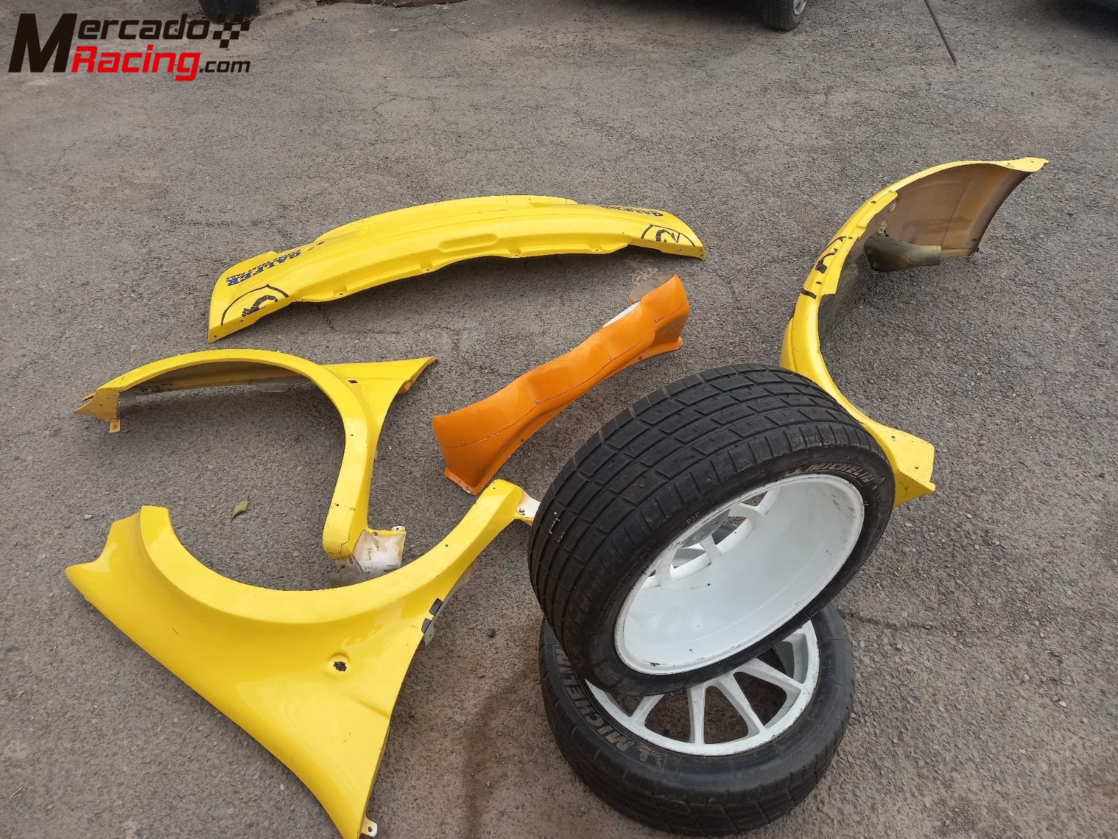 Vendo piezas carrocería fiat punto kit car 