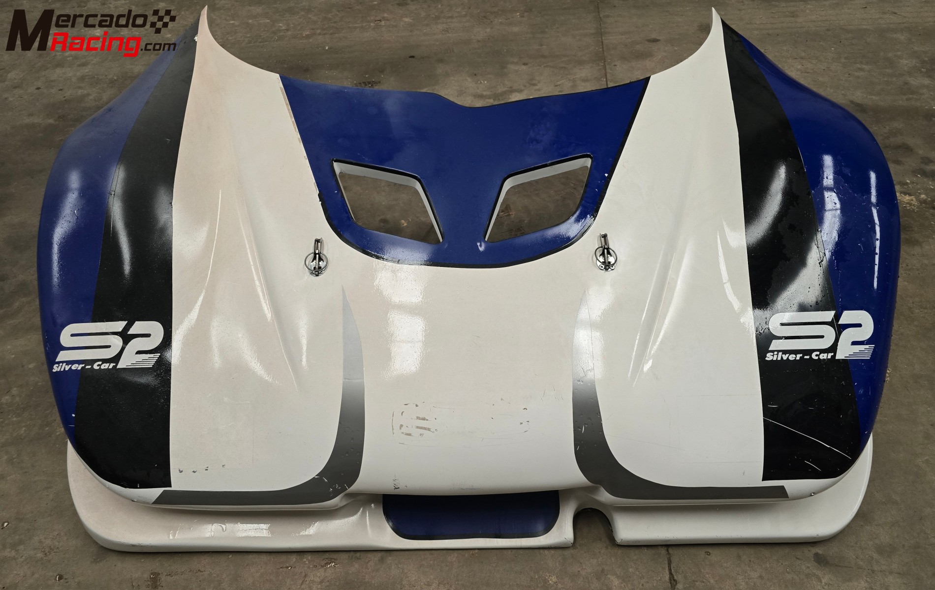 Capó delantero de silver-car s2