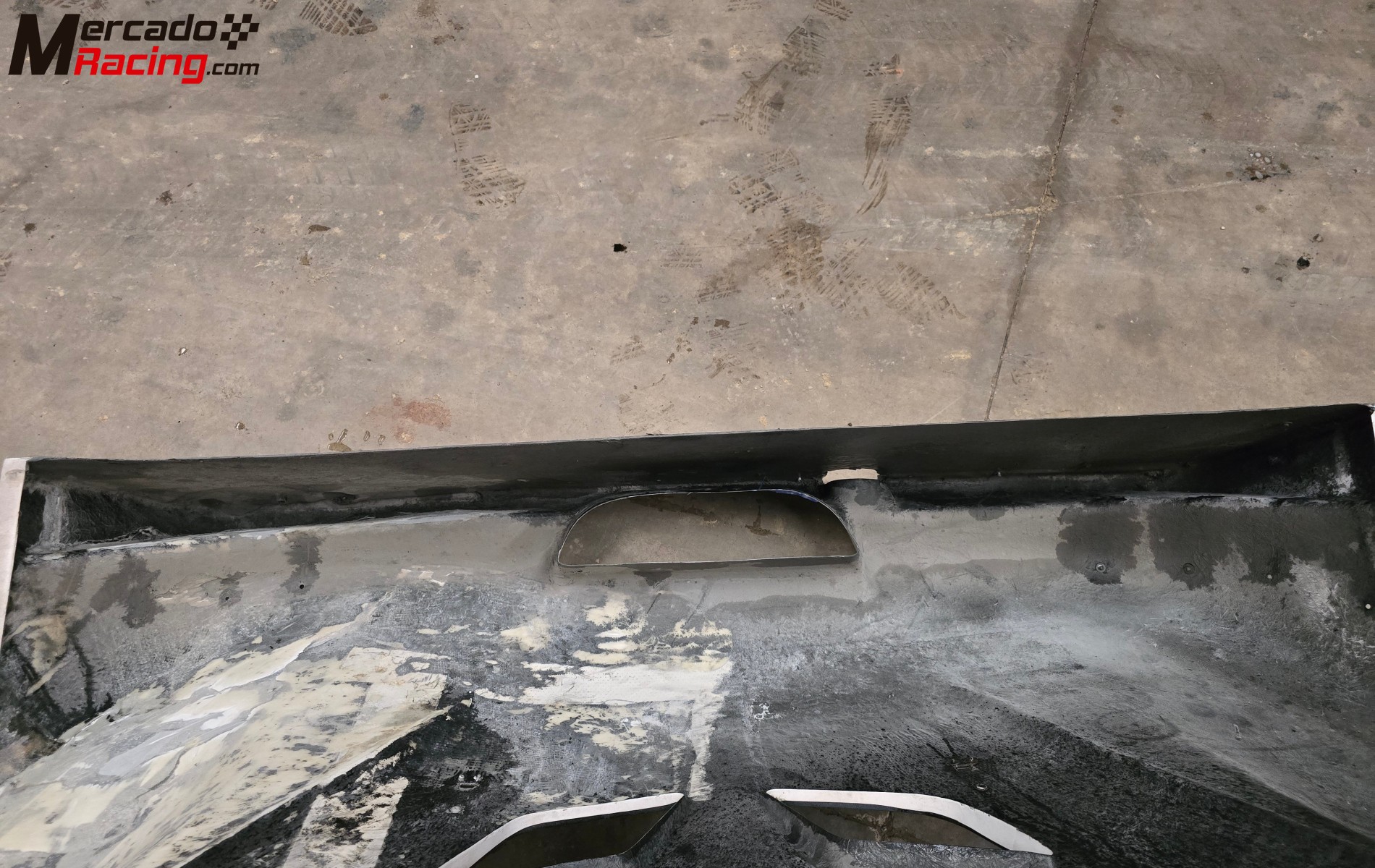 Capó delantero de silver-car s2