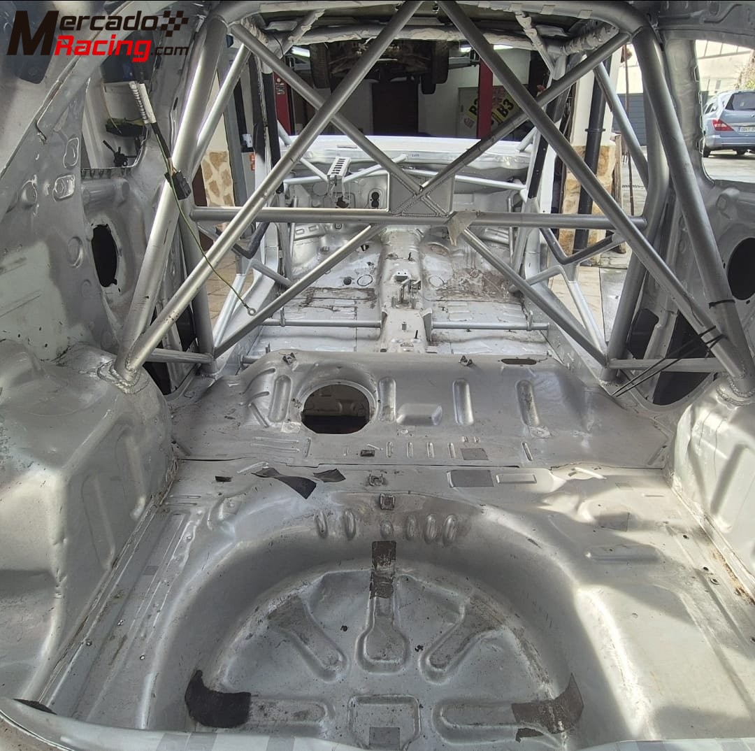 Carroceria 208 r2 en bilbao